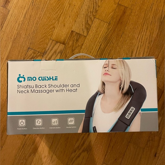 !!! NEW IN BOX - HOME and Car - Shiatsu Neck & Back Shoulder Massager with HEAT - Picture 2 of 5